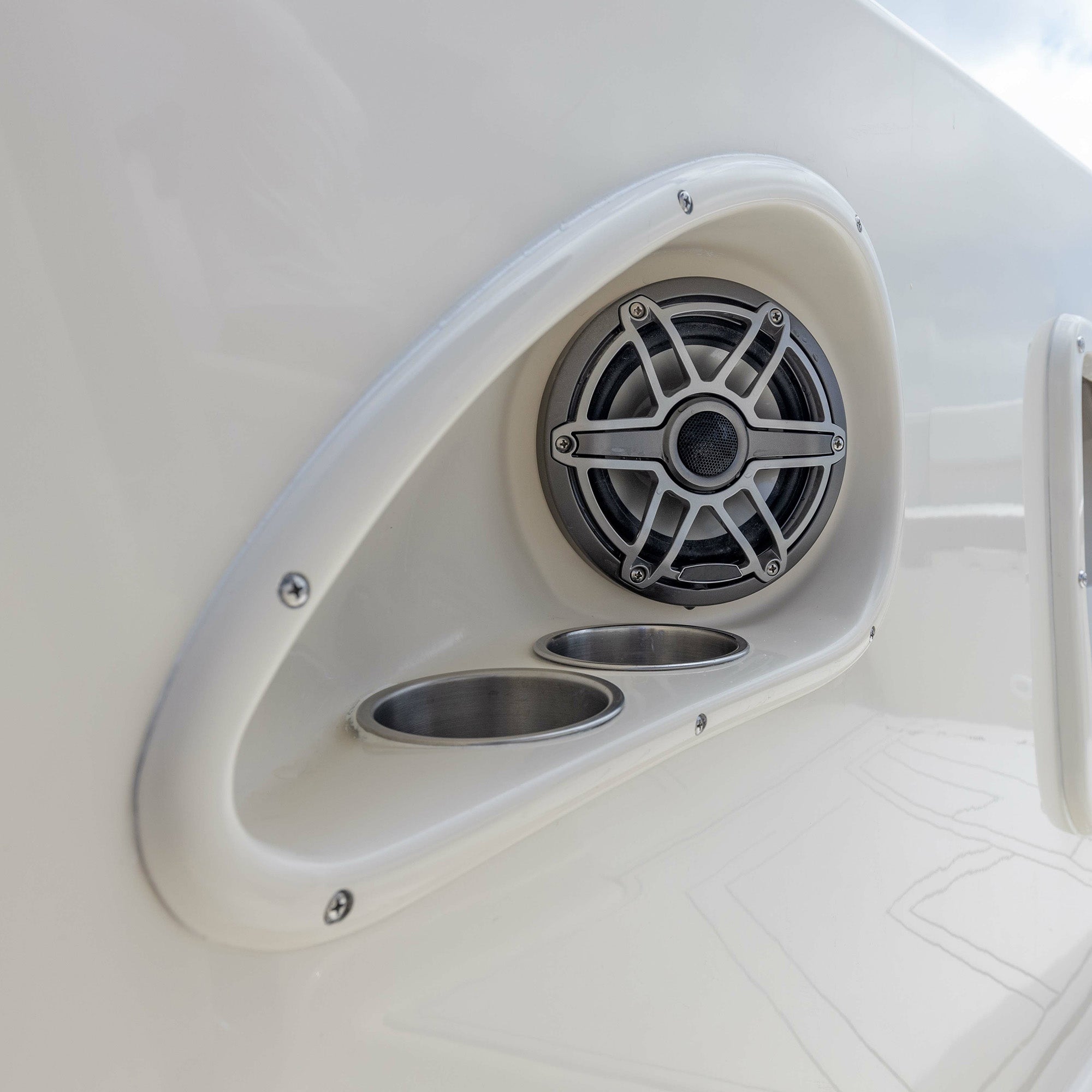 Speakers & Audio