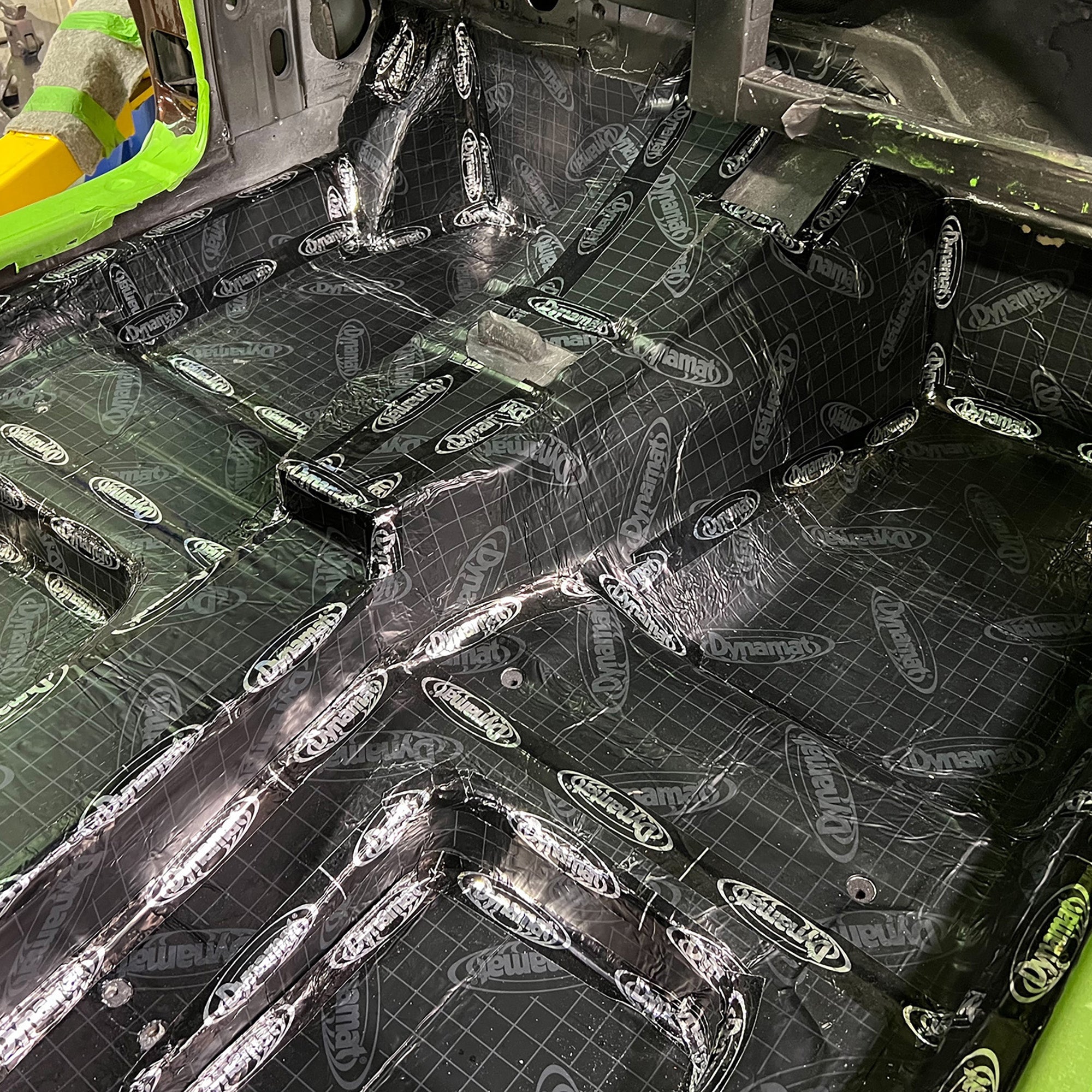 Dynamat Xtreme Car and Automotive Sound Deadening Squares 18 Pack