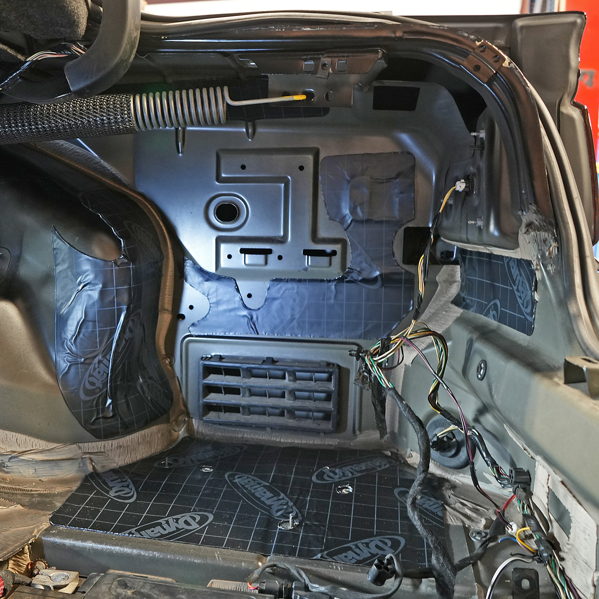 2011-2023 Dodge Charger Custom Cut Trunk Kit